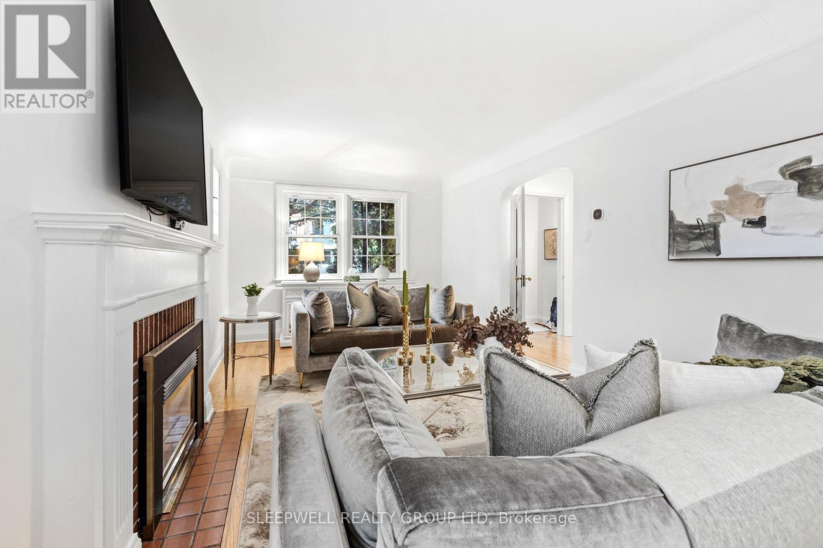 568 Golden Avenue, Ottawa, Ontario  K2A 2E9 - Photo 4 - X14091210