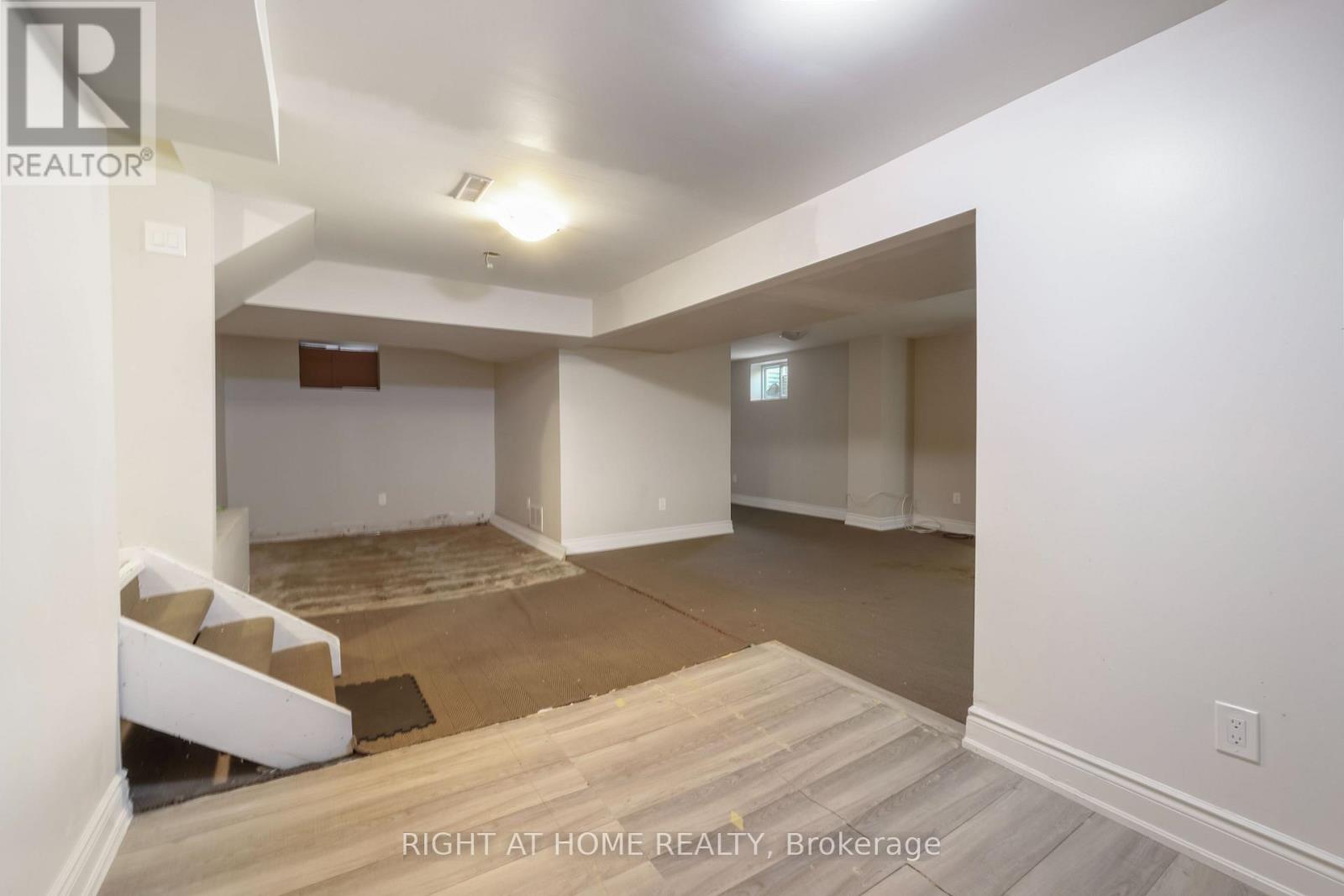 21 Cleethorpes Boulevard, Toronto, Ontario  M1S 2S7 - Photo 26 - E14091212