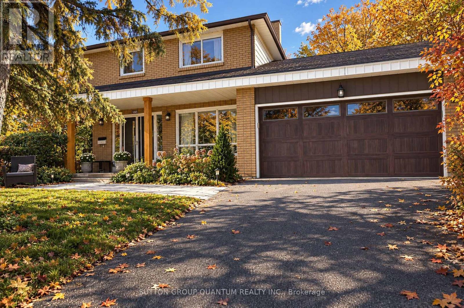 1005 FREDONIA DRIVE, Mississauga, Ontario