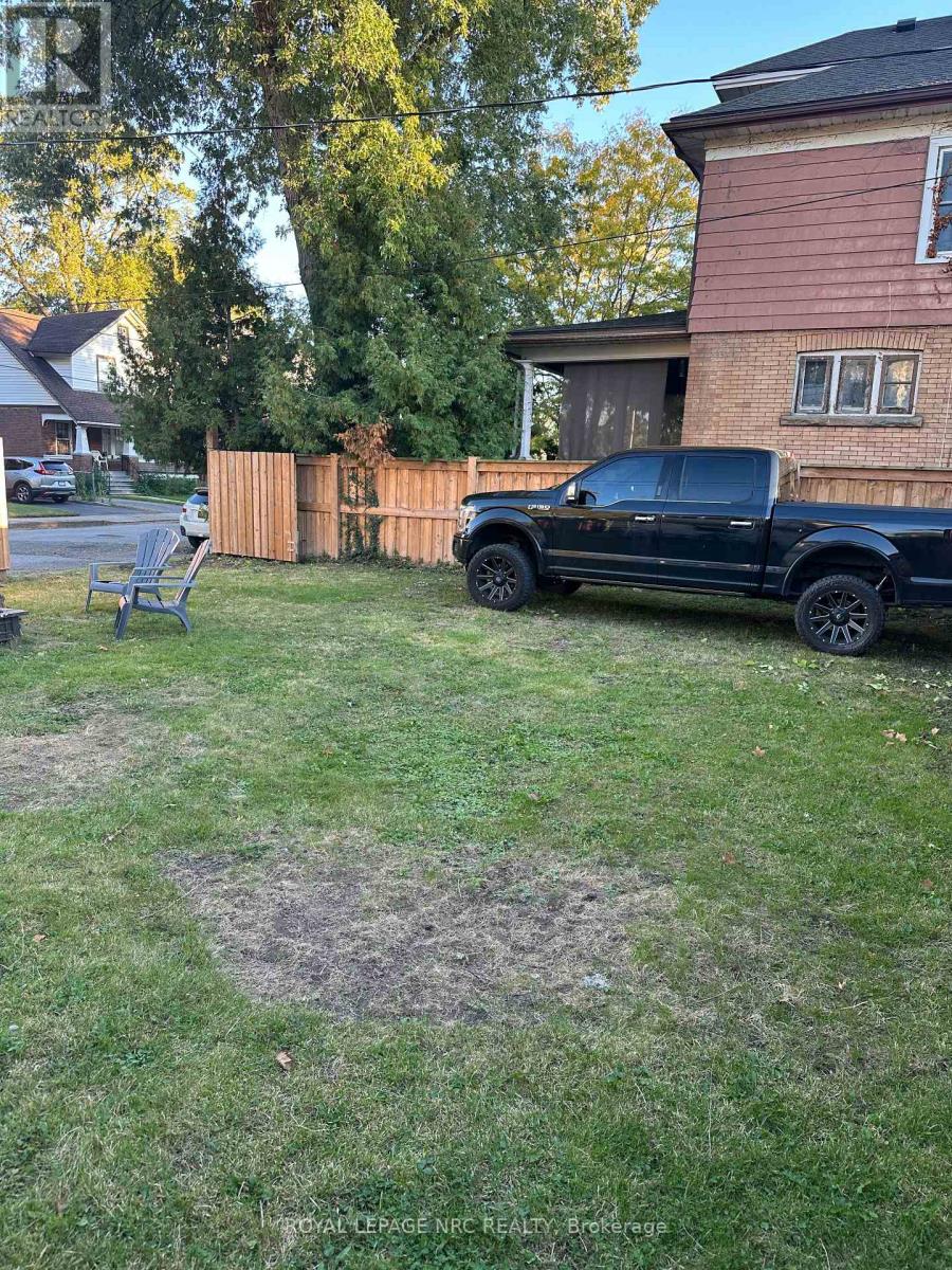 5020 Mcrae Street, Niagara Falls, Ontario  L2E 1P3 - Photo 35 - X13869272