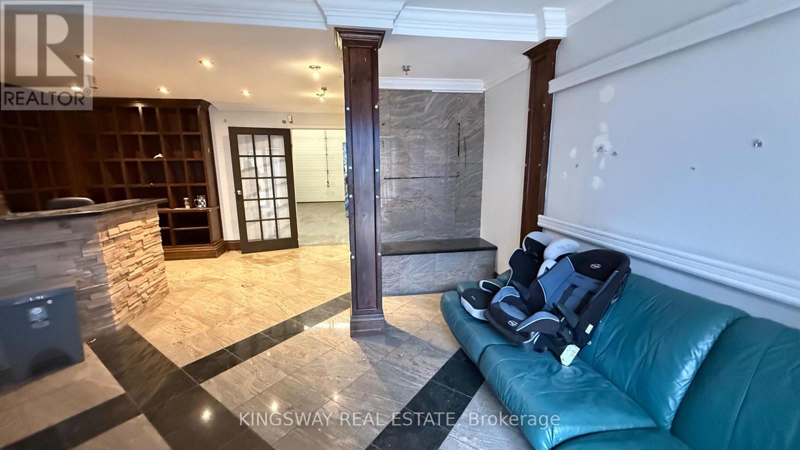 24 - 6033 Shawson Drive, Mississauga, Ontario  L5T 1H8 - Photo 2 - W13850846