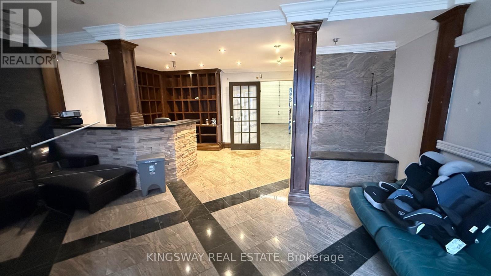 24 - 6033 Shawson Drive, Mississauga, Ontario  L5T 1H8 - Photo 3 - W13850846