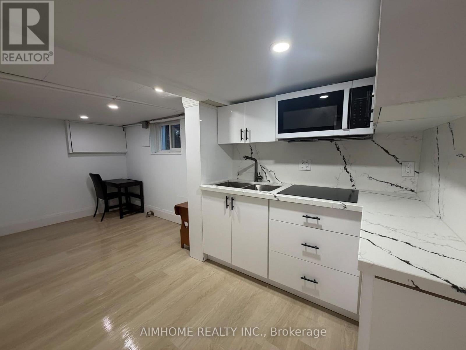 LOWER-2 - 26 PATRICIA AVENUE, Toronto, Ontario