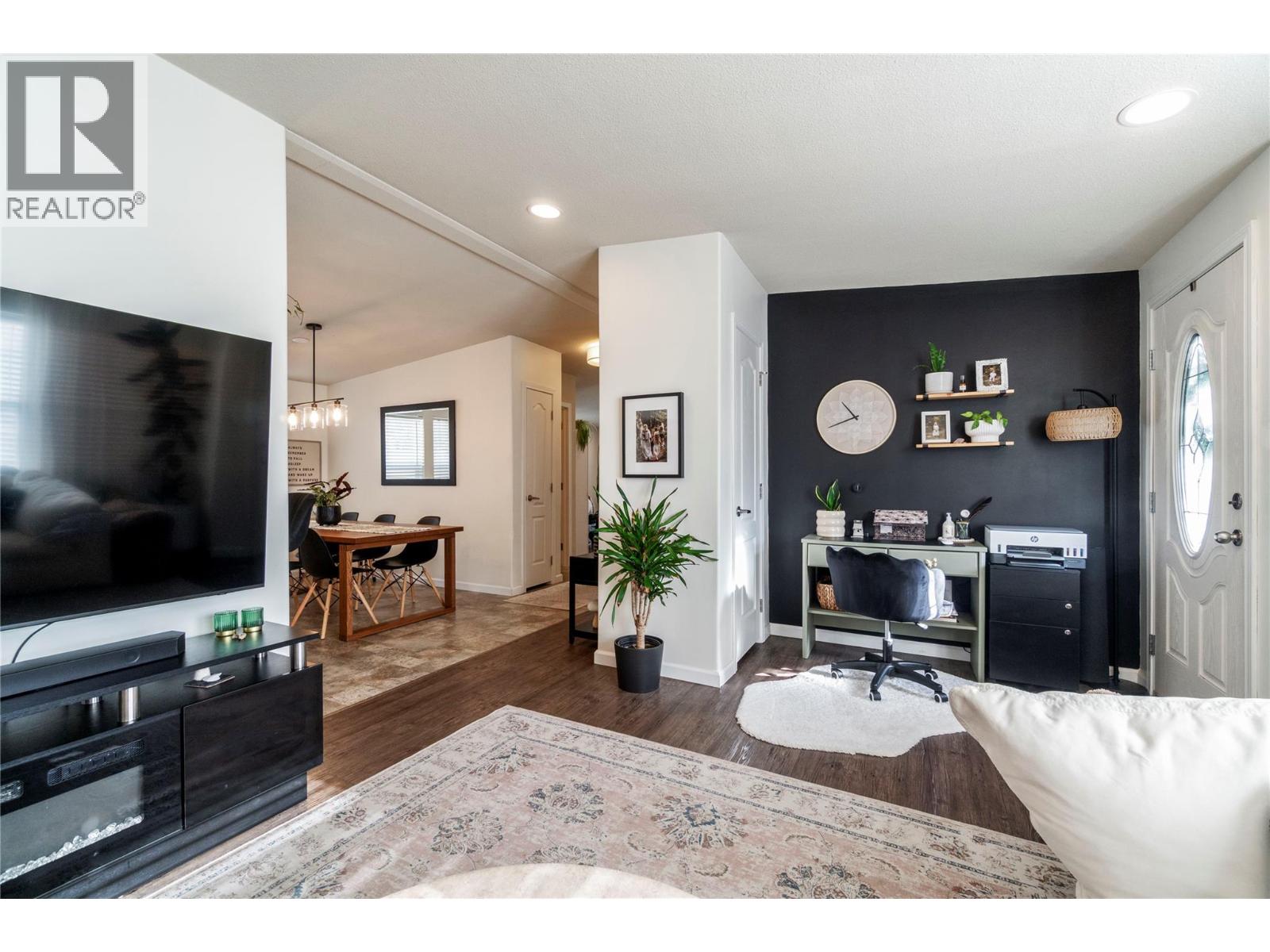 4811 10a Avenue Unit# 16, Salmon Arm, British Columbia  V1E 1C5 - Photo 9 - 10403457