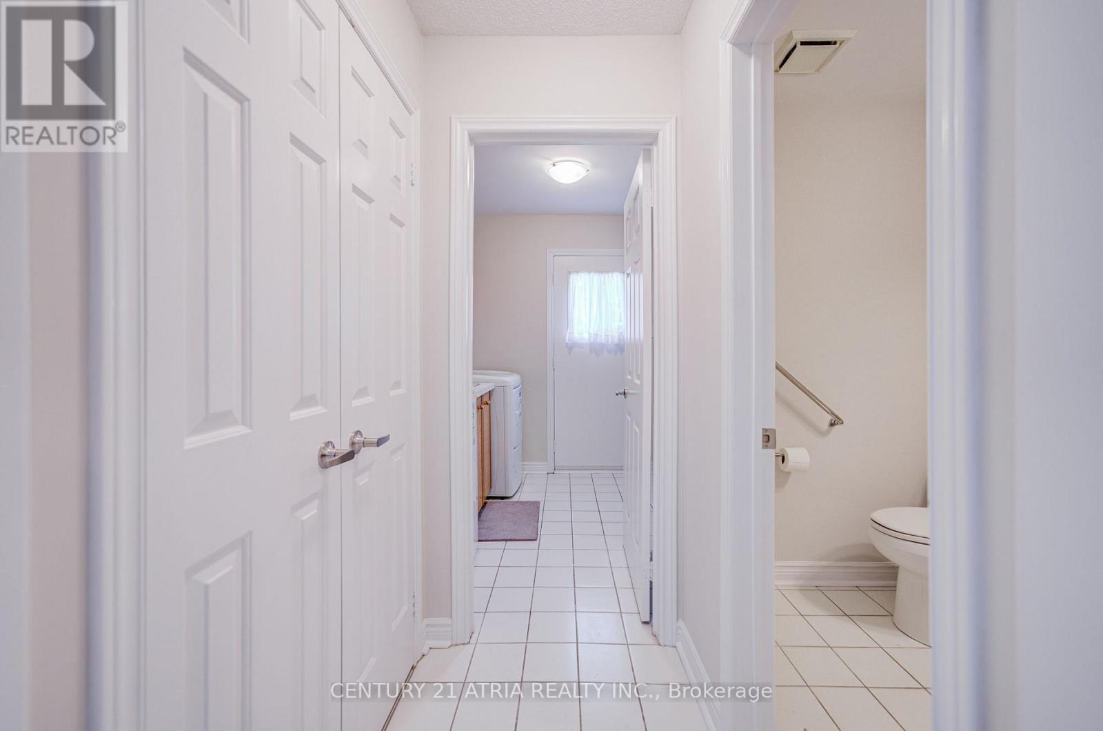 35 Millstone Court, Markham, Ontario  L3R 7M4 - Photo 4 - N14090166