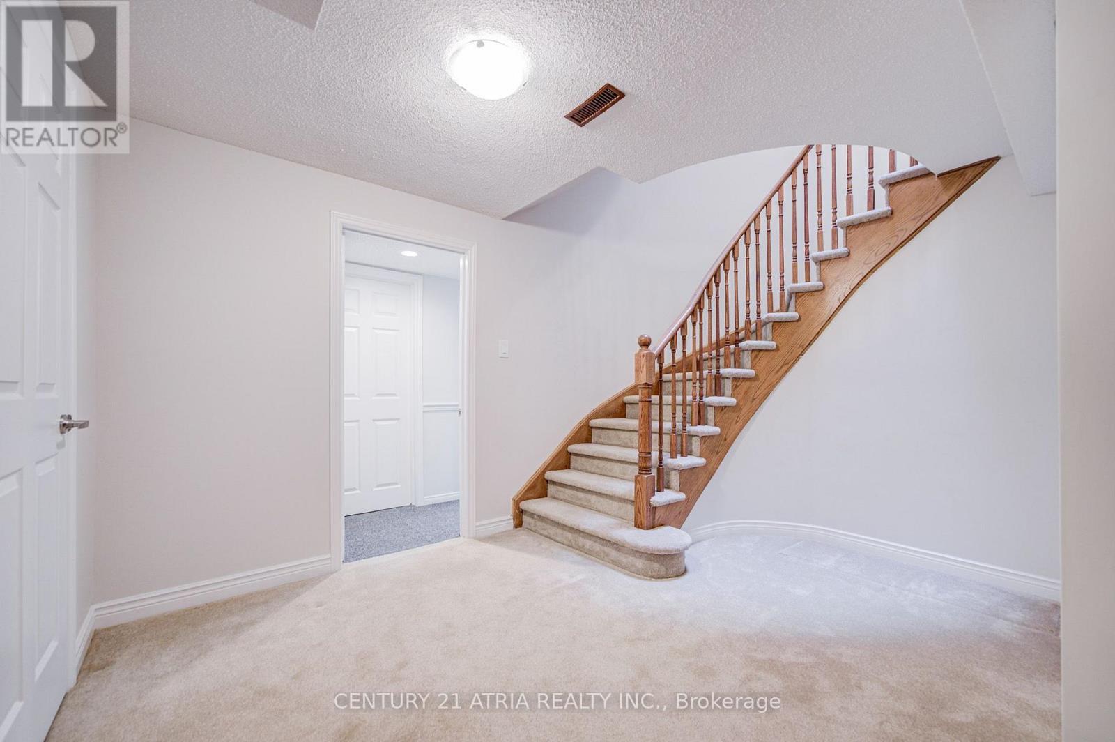 35 Millstone Court, Markham, Ontario  L3R 7M4 - Photo 31 - N14090166