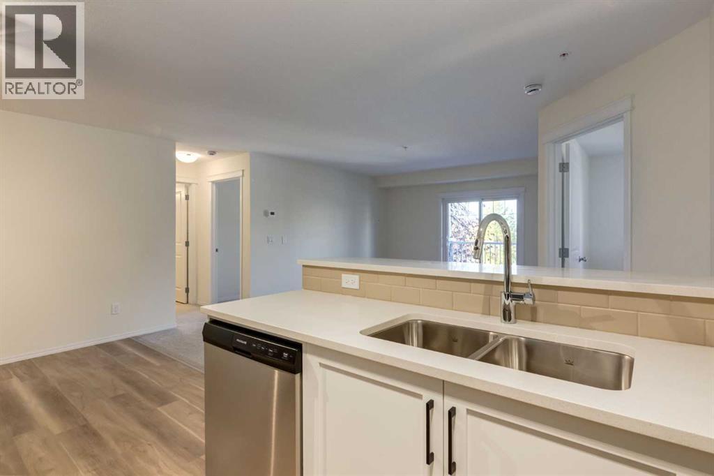 1210, 115 Prestwick Villas SE