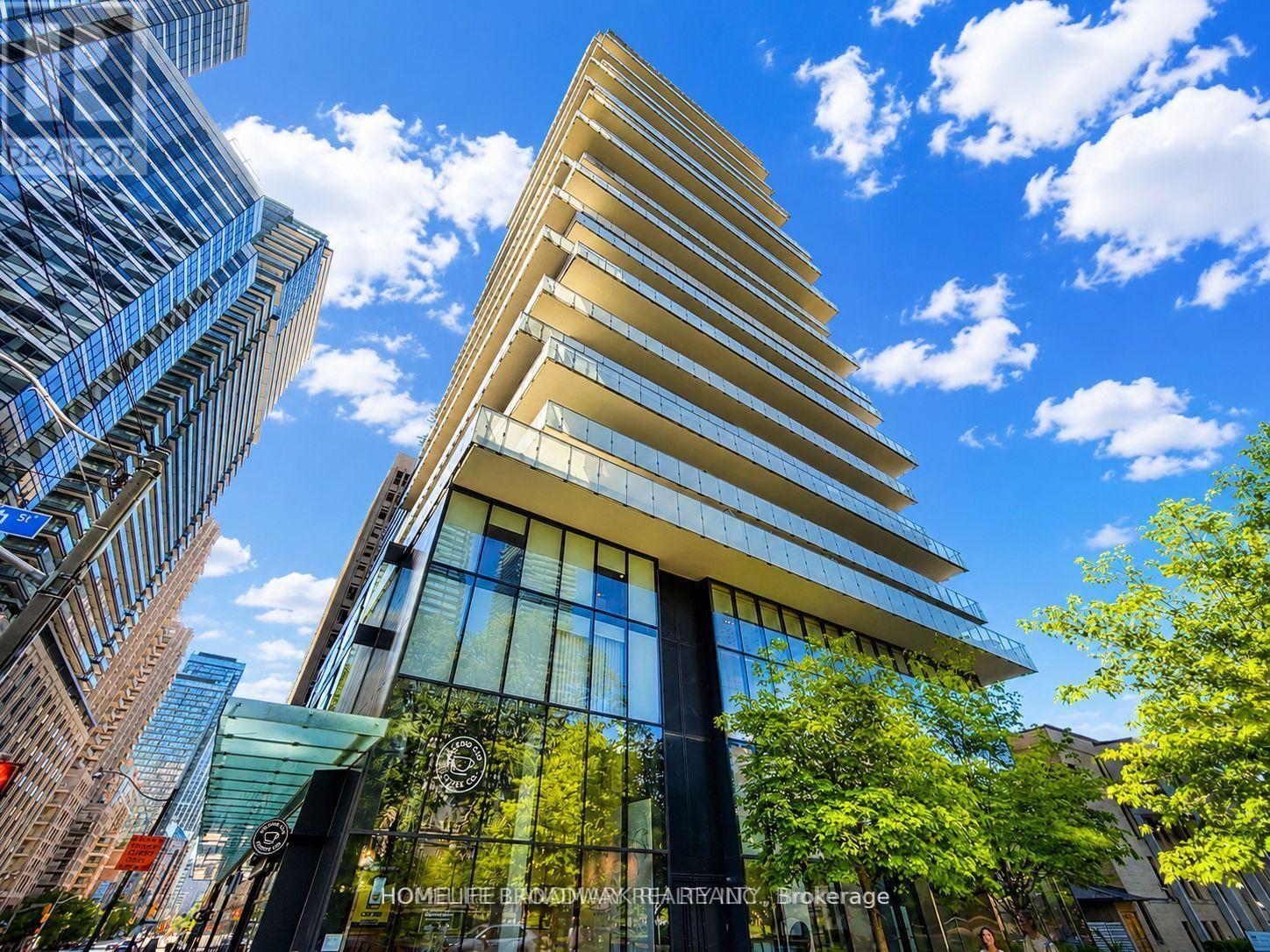909 - 57 ST. JOSEPH STREET, Toronto, Ontario