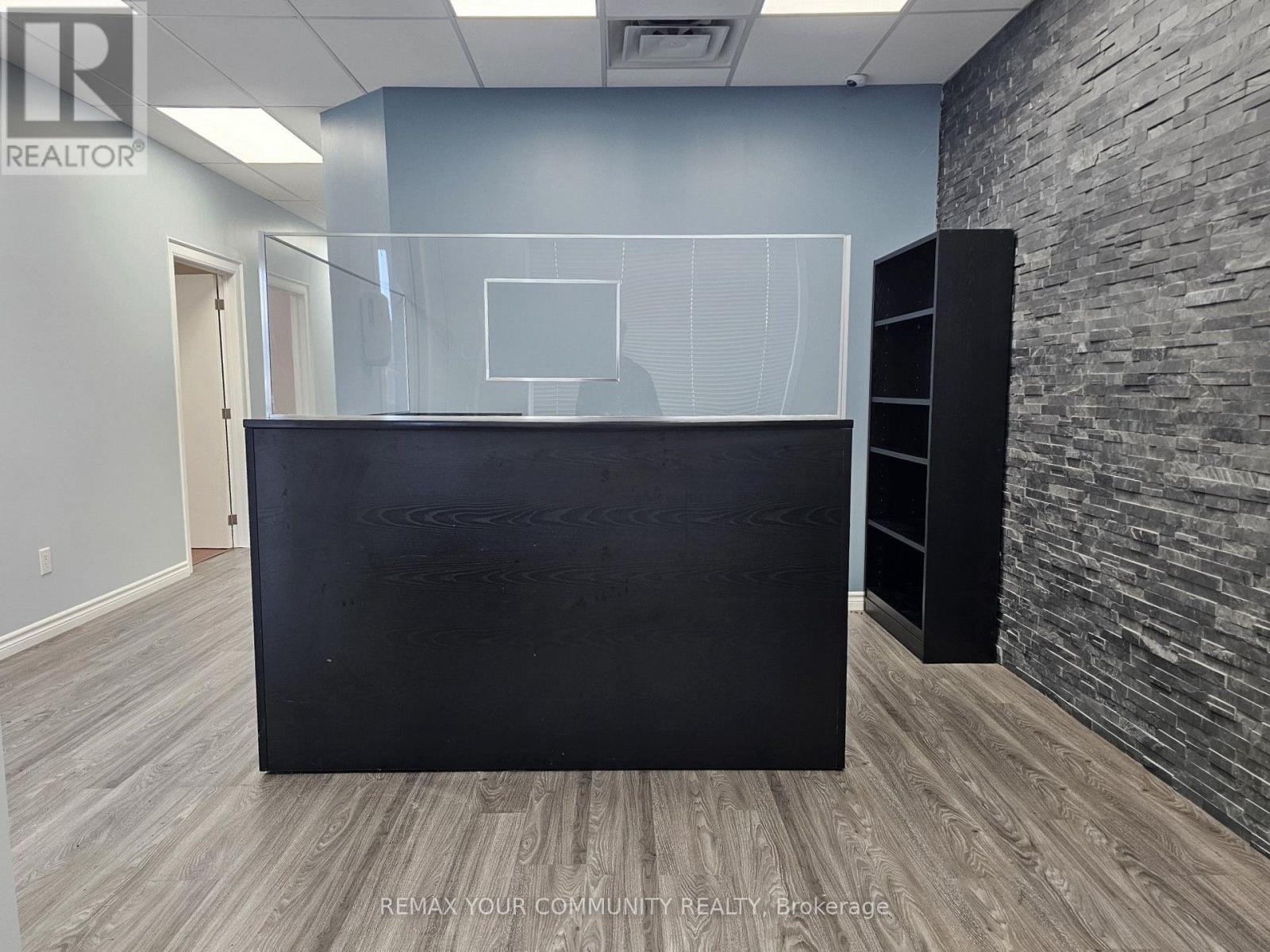 7 - 4646 Dufferin Street, Toronto, Ontario  M3H 5S4 - Photo 4 - W14089234