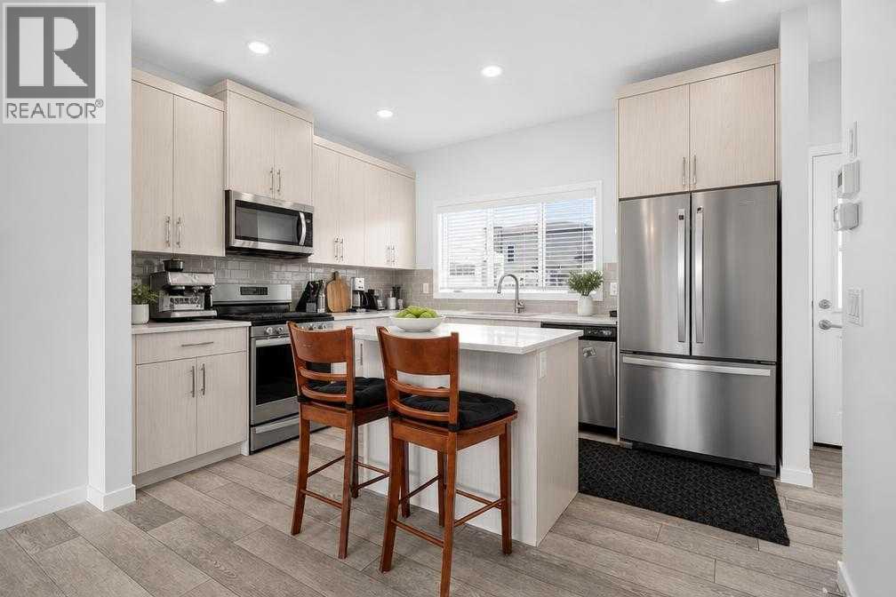 60 Walcrest Gate SE, Calgary, Alberta  T2X 4G2 - Photo 9 - A2351937