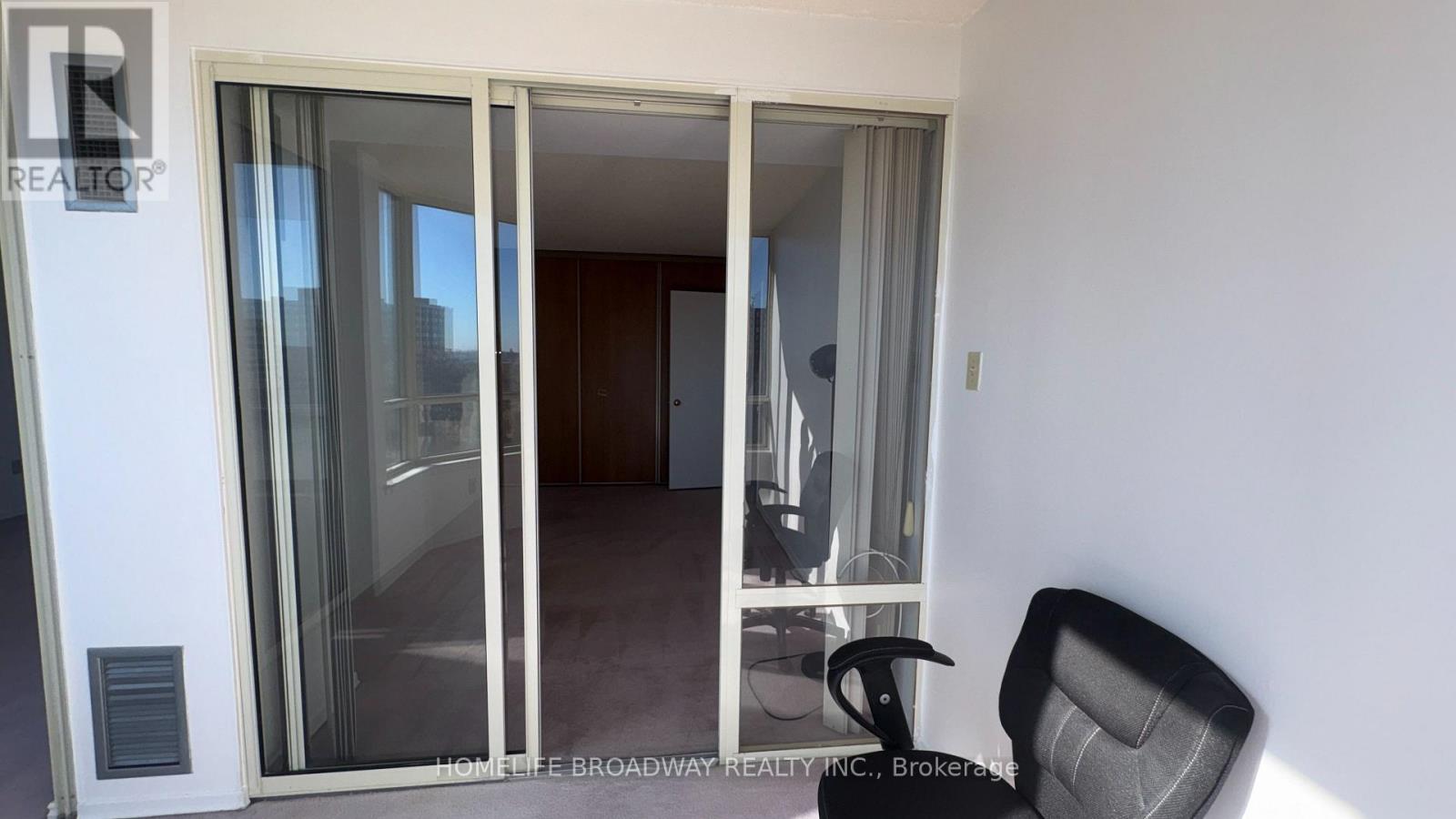 1506 - 300 Alton Towers Circle, Toronto, Ontario  M1V 4X9 - Photo 9 - E13777126