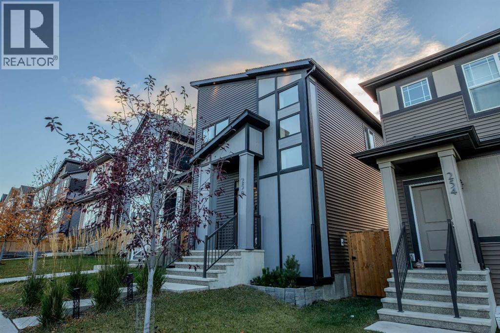 250 Aquila Way NW, Calgary, Alberta  T3R 1Z9 - Photo 42 - A2351964