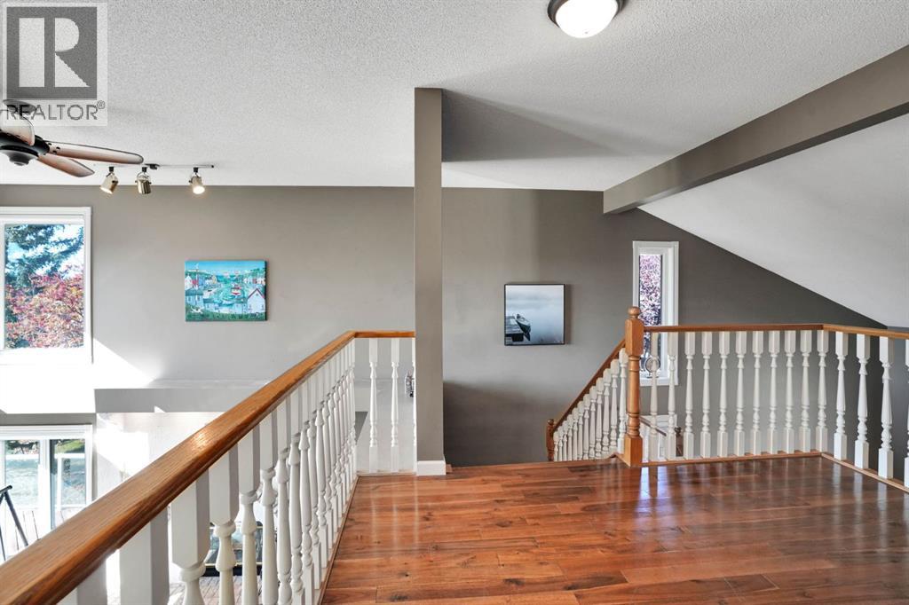 331 Wood Valley Bay SW