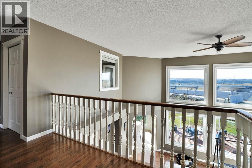 331 Wood Valley Bay SW