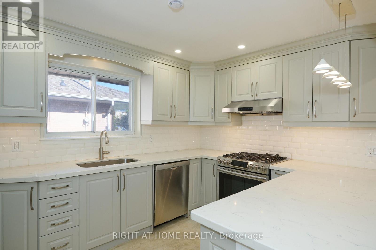 314 Dudley Avenue, Toronto, Ontario M2N 4X5 - Photo 16 - C14089786