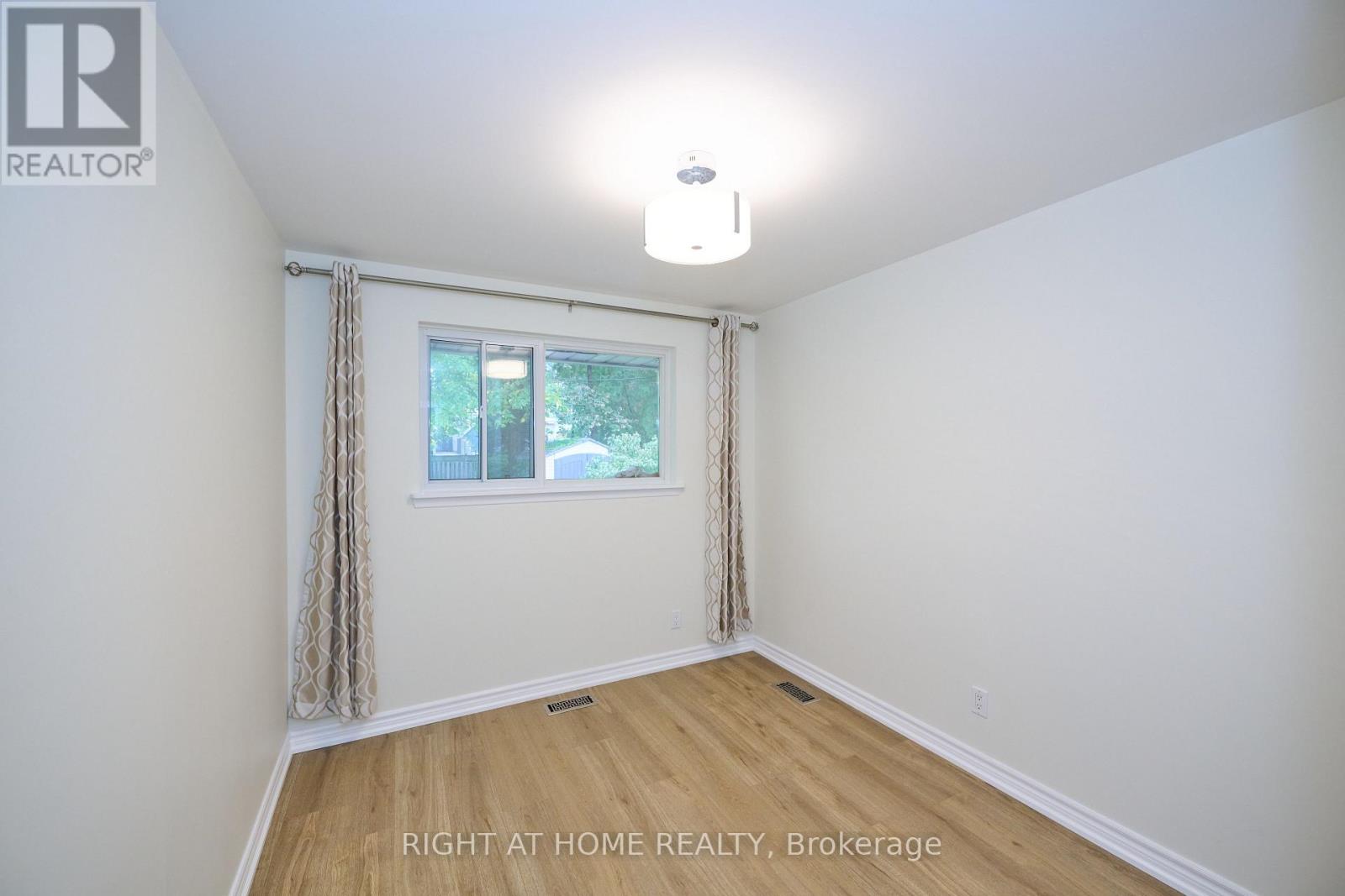 314 Dudley Avenue, Toronto, Ontario M2N 4X5 - Photo 8 - C14089786