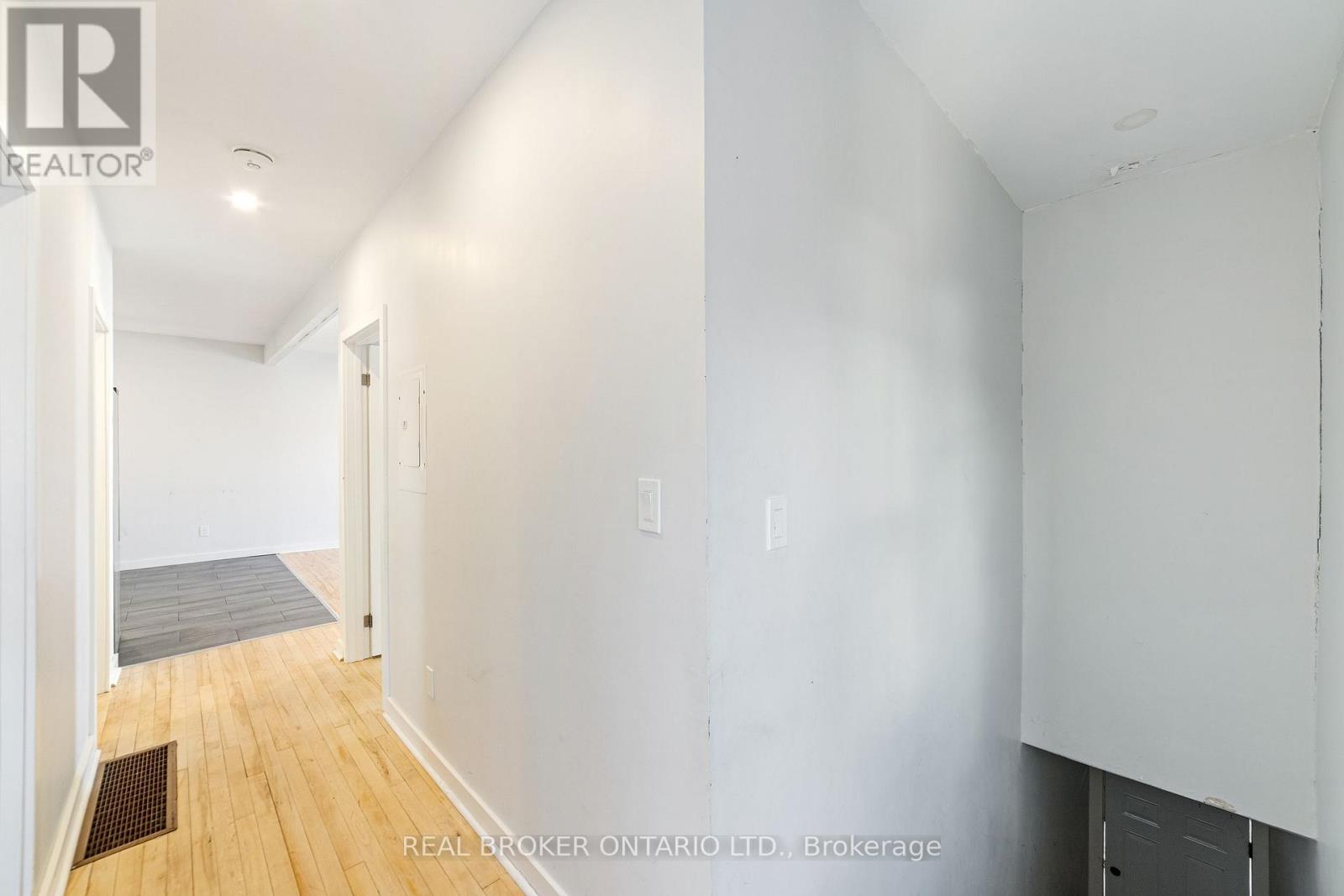 208 Mary Street, Hamilton, Ontario  L8L 4V8 - Photo 15 - X14091280