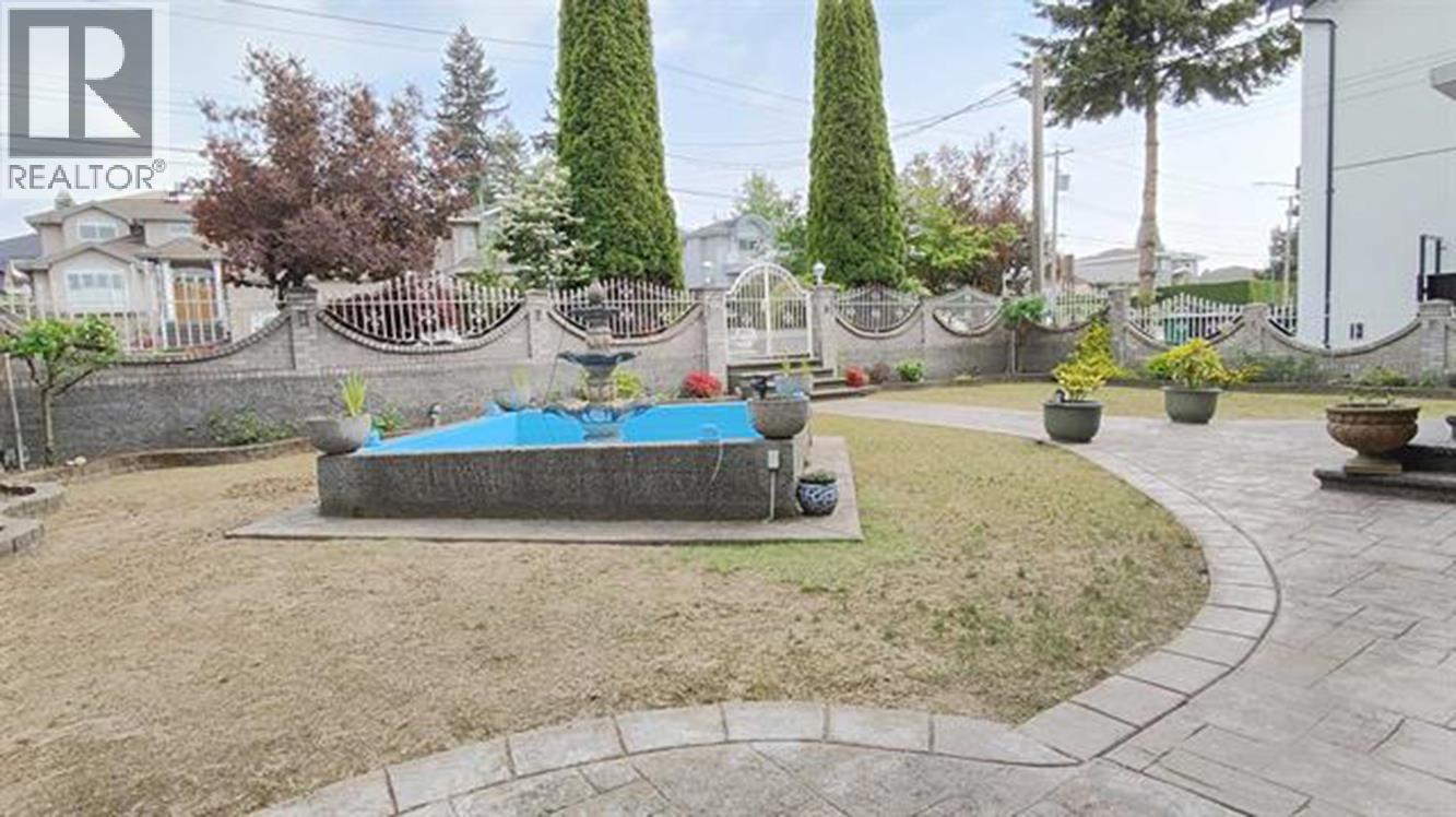 8675 Armstrong Avenue, Burnaby, British Columbia  V3N 2H4 - Photo 6 - R3175657