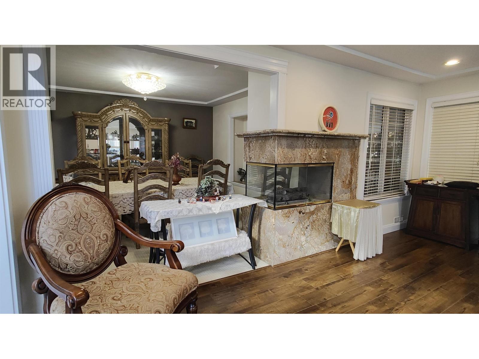 8675 Armstrong Avenue, Burnaby, British Columbia  V3N 2H4 - Photo 11 - R3175657