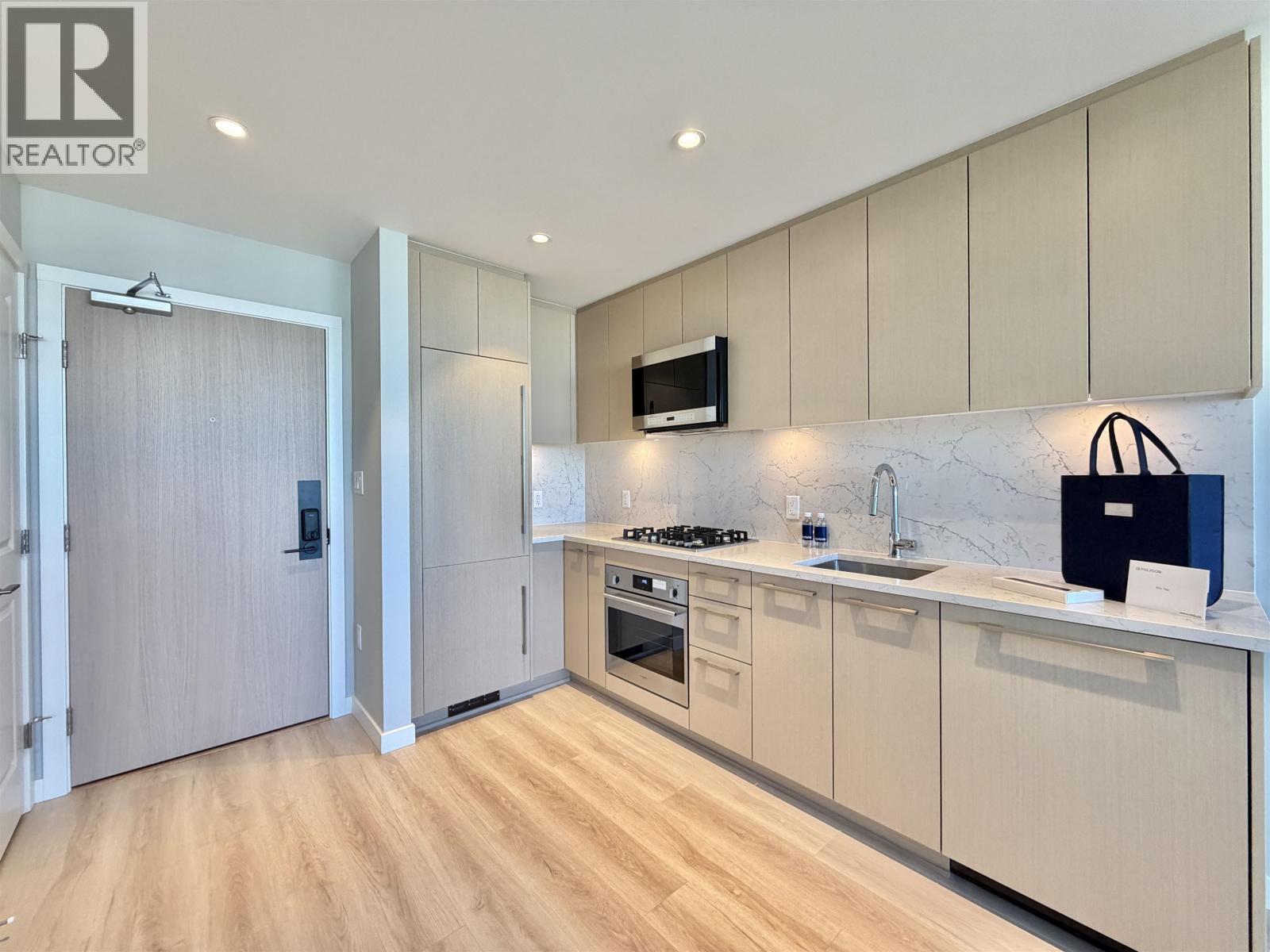 1705 5938 Olive Avenue, Burnaby, British Columbia  V5H 0M6 - Photo 11 - R3176373