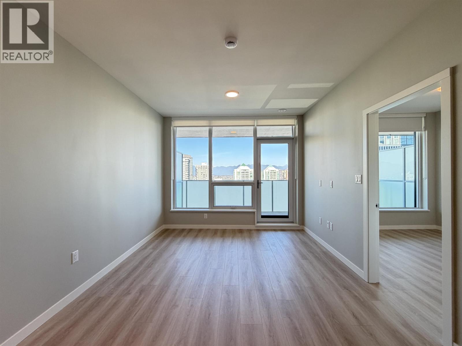 1705 5938 Olive Avenue, Burnaby, British Columbia  V5H 0M6 - Photo 3 - R3176373