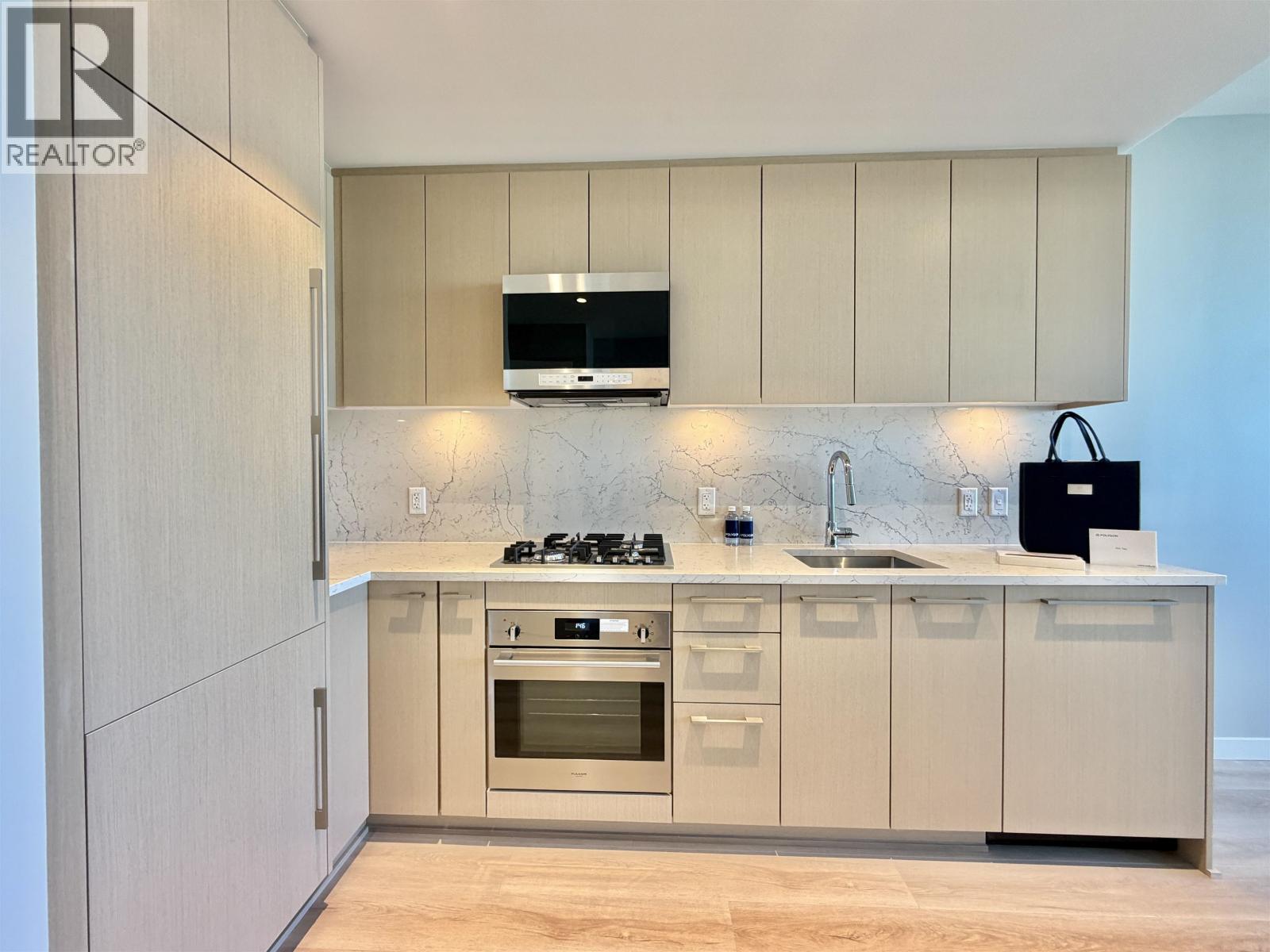 1705 5938 Olive Avenue, Burnaby, British Columbia  V5H 0M6 - Photo 9 - R3176373