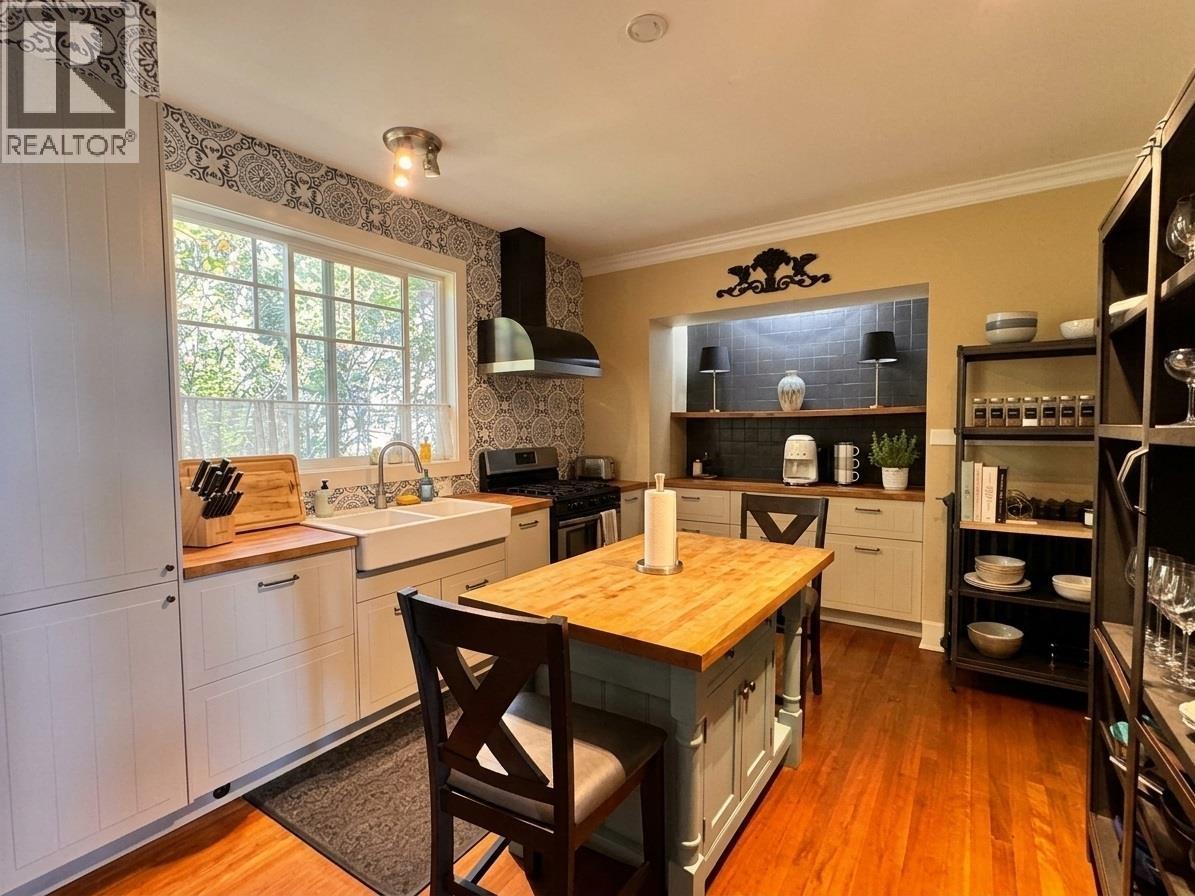 4670 Piccadilly South, West Vancouver, British Columbia  V7W 1J7 - Photo 9 - R3176374