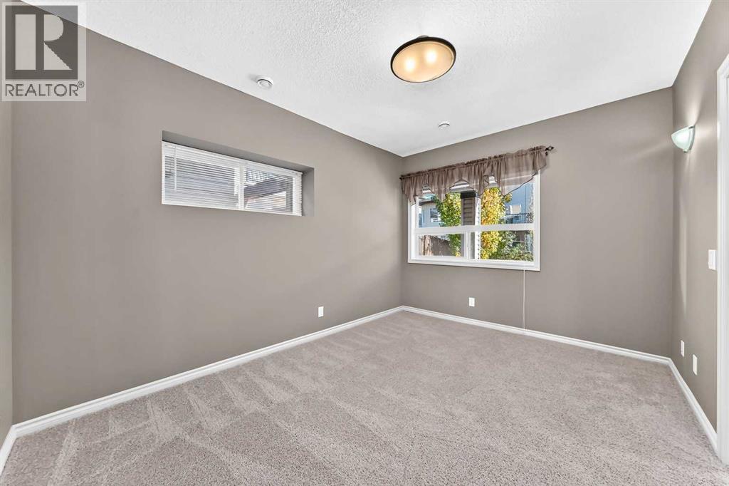 152 Hawkmere Way