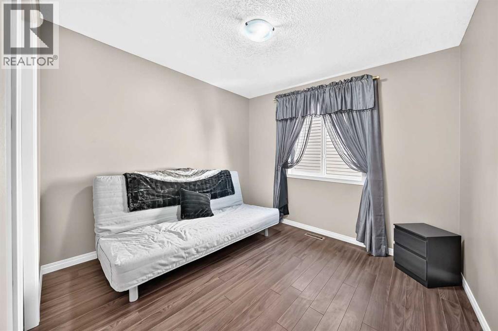 152 Hawkmere Way