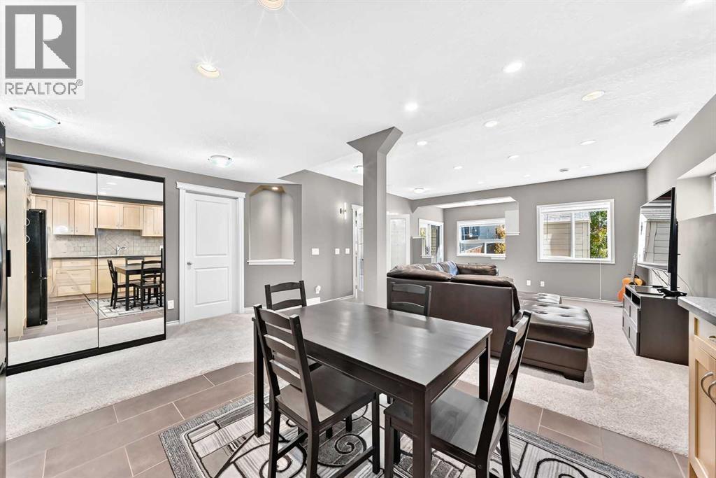 152 Hawkmere Way
