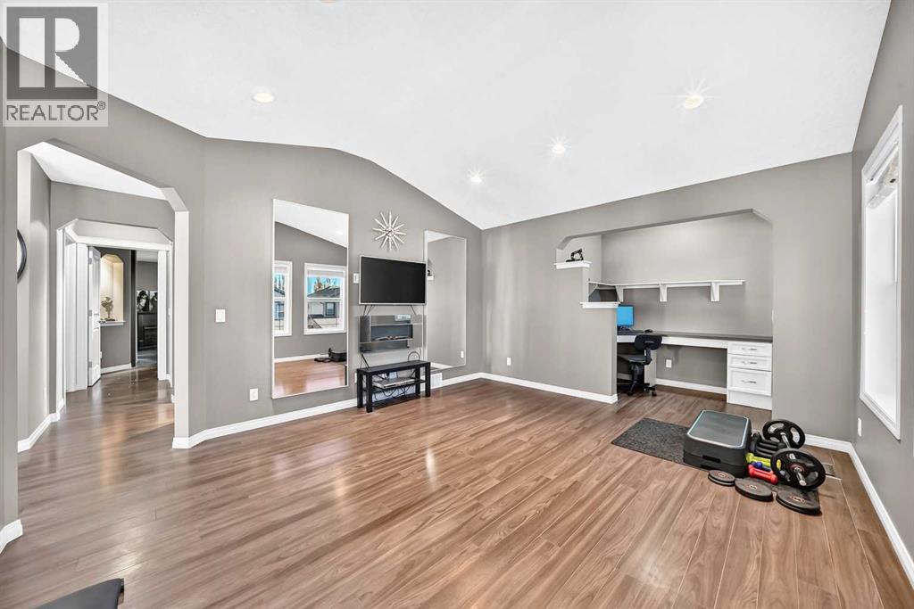 152 Hawkmere Way