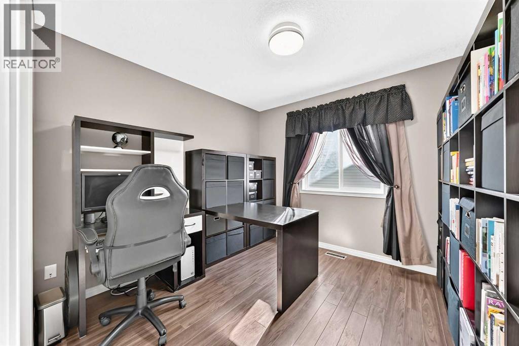 152 Hawkmere Way