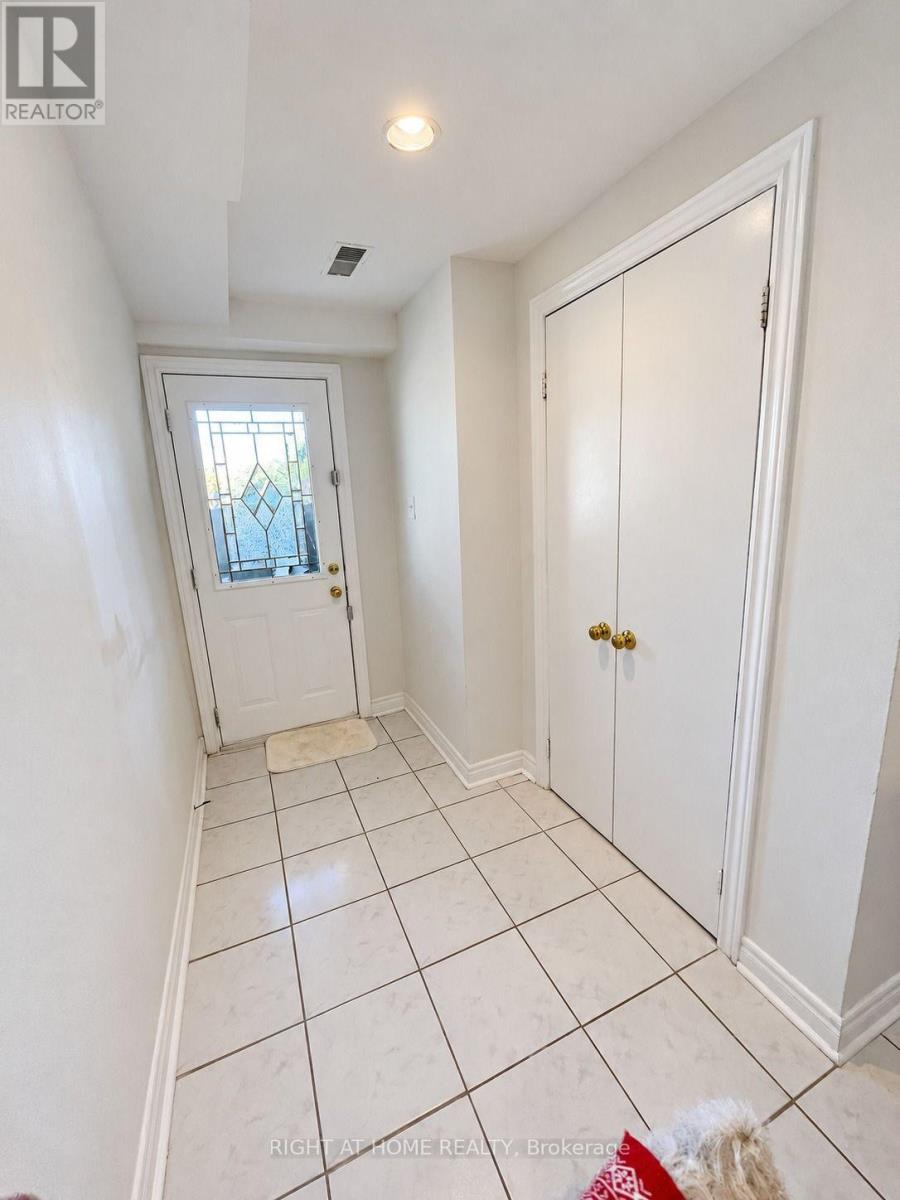 101 Hanson Road, Mississauga (Fairview), Ontario  L5B 2E3 - Photo 27 - W14091308