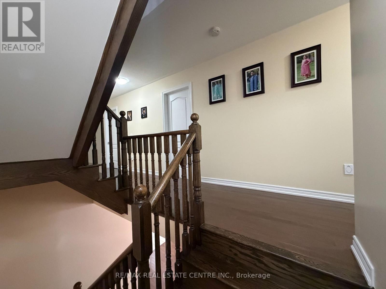14 Twistleton Street, Caledon, Ontario  L7C 3V6 - Photo 17 - W13855746