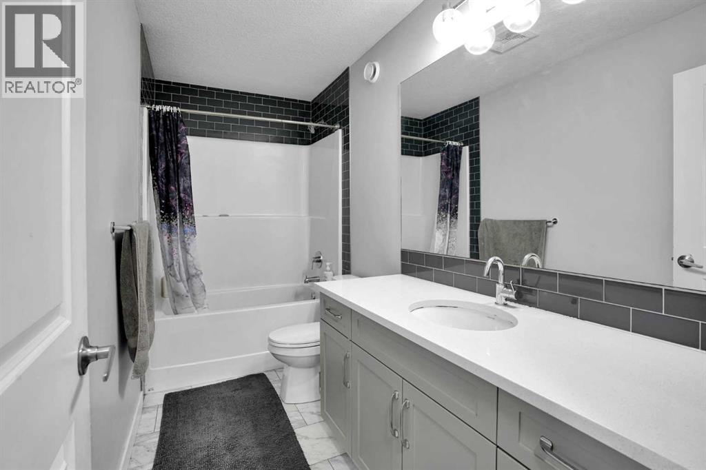 25 Belvedere Terrace SE