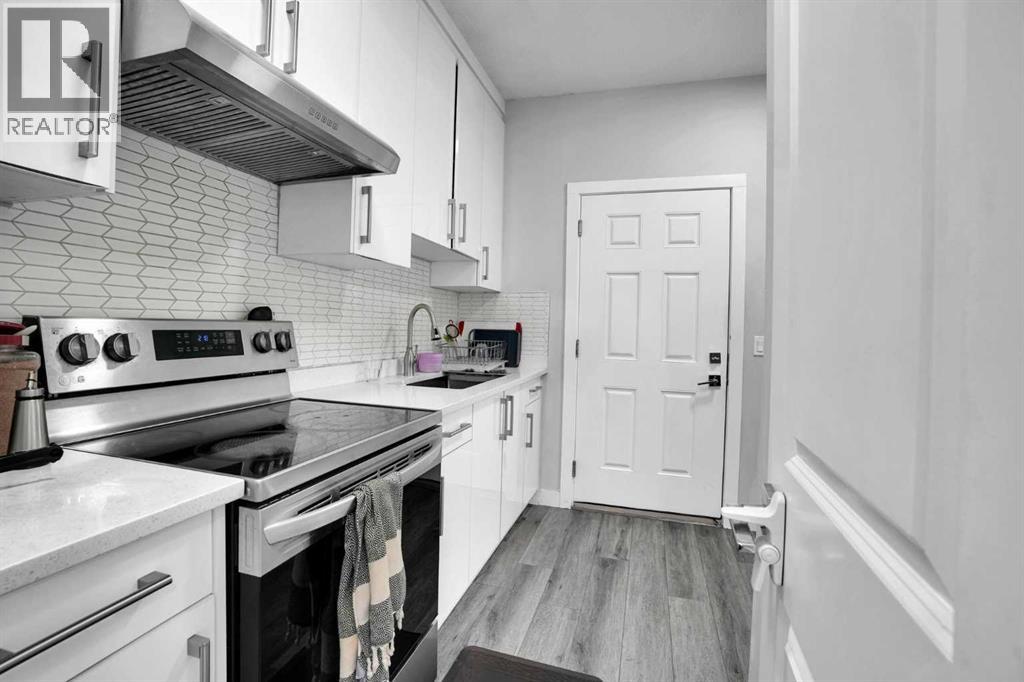 25 Belvedere Terrace SE