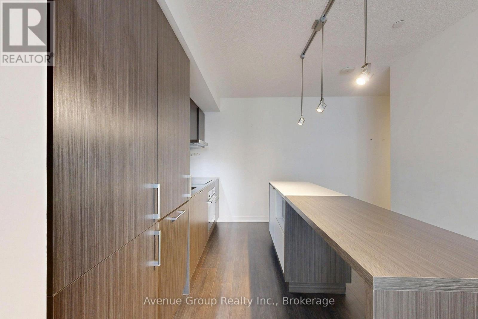 1705 - 100 Harbour Street, Toronto, Ontario  M5J 0B5 - Photo 12 - C14091310