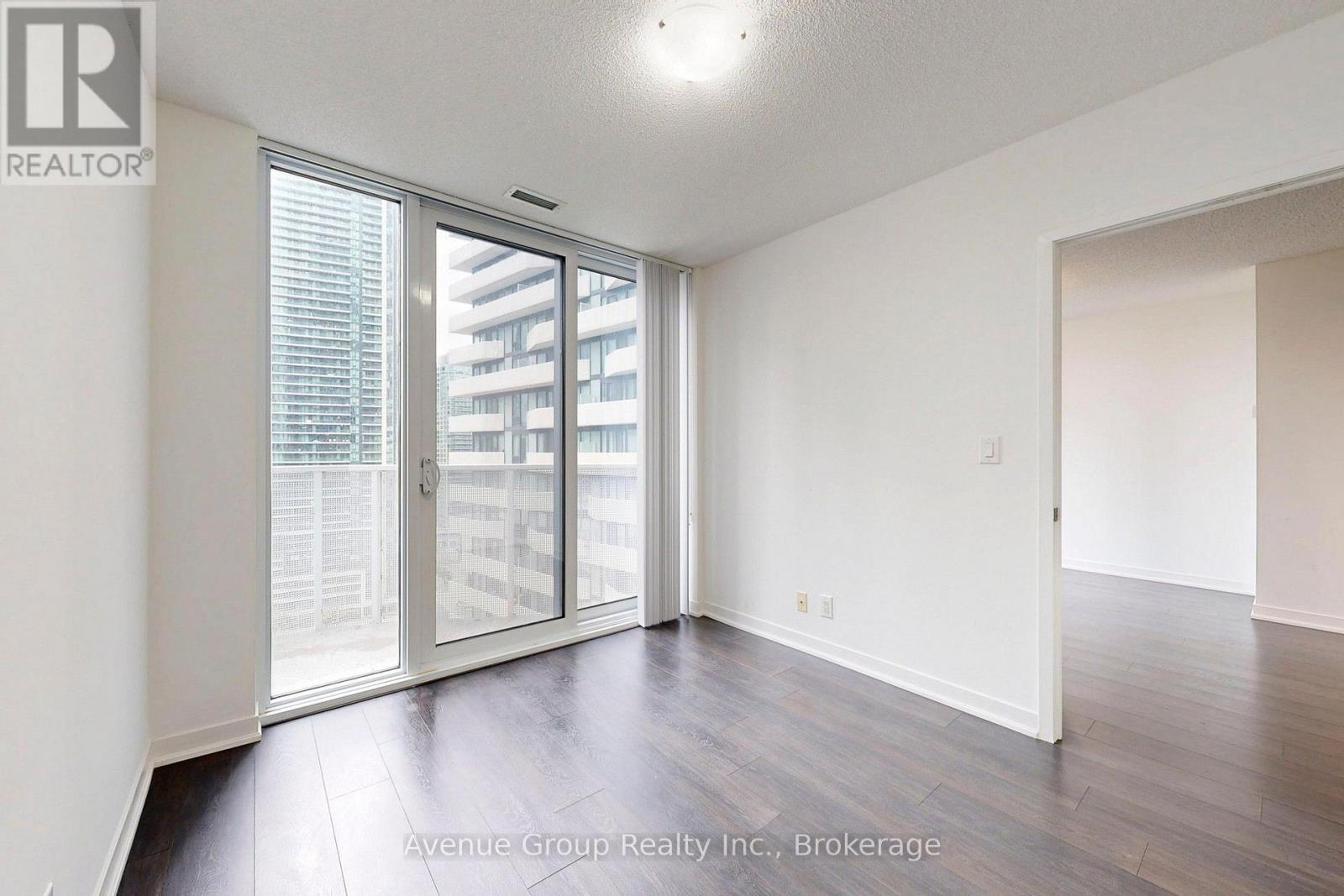 1705 - 100 Harbour Street, Toronto, Ontario  M5J 0B5 - Photo 21 - C14091310