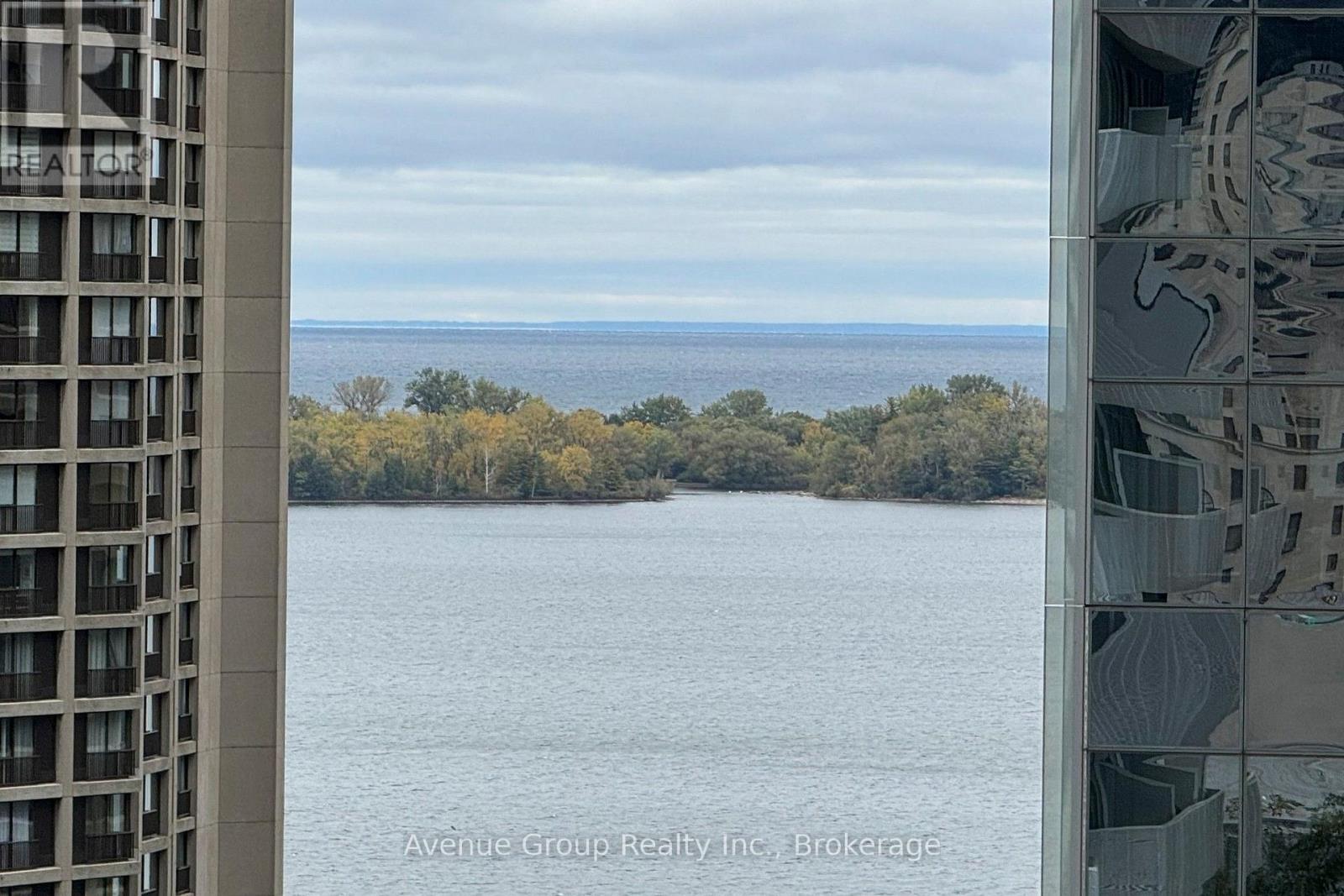 1705 - 100 Harbour Street, Toronto, Ontario  M5J 0B5 - Photo 31 - C14091310