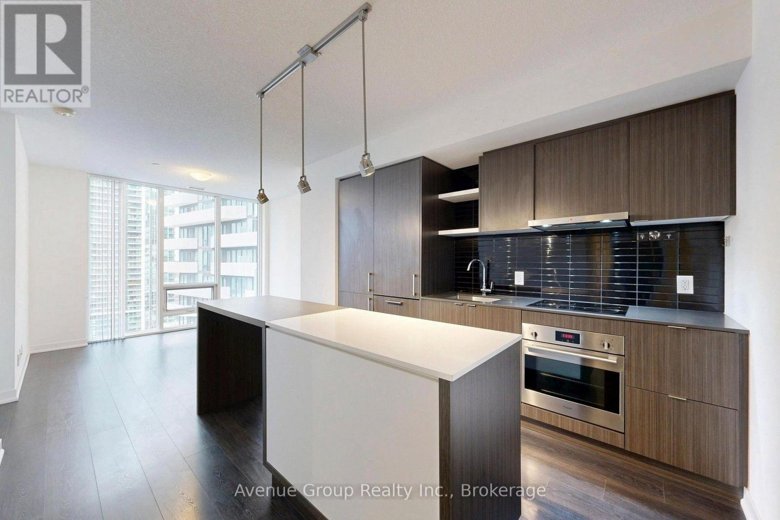 1705 - 100 Harbour Street, Toronto, Ontario  M5J 0B5 - Photo 6 - C14091310