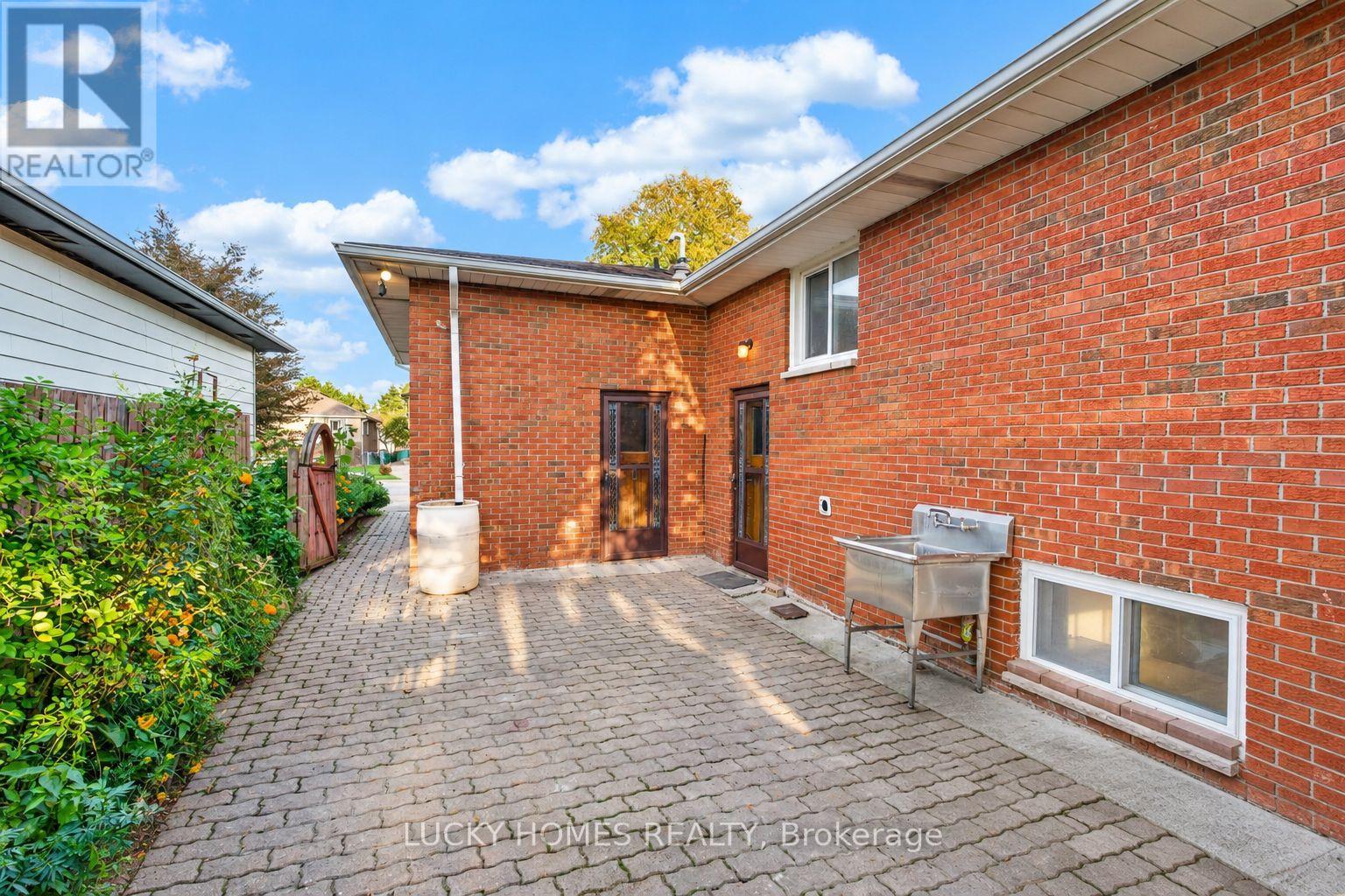 3061 Lloyd George Boulevard, Windsor, Ontario  N8T 2V3 - Photo 46 - X14091316