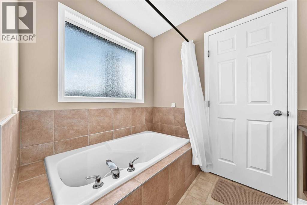 89 Silverado Range View SW, Calgary, Alberta  T2X 0E1 - Photo 30 - A2349778