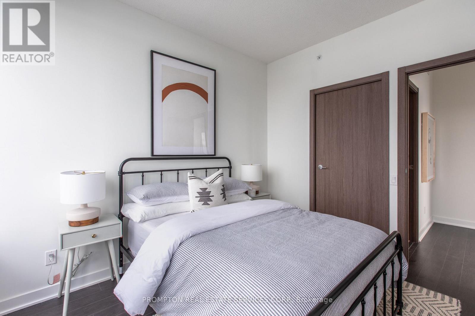 2502 - 17 Bathurst Street, Toronto, Ontario  M5V 1A5 - Photo 6 - C14091330