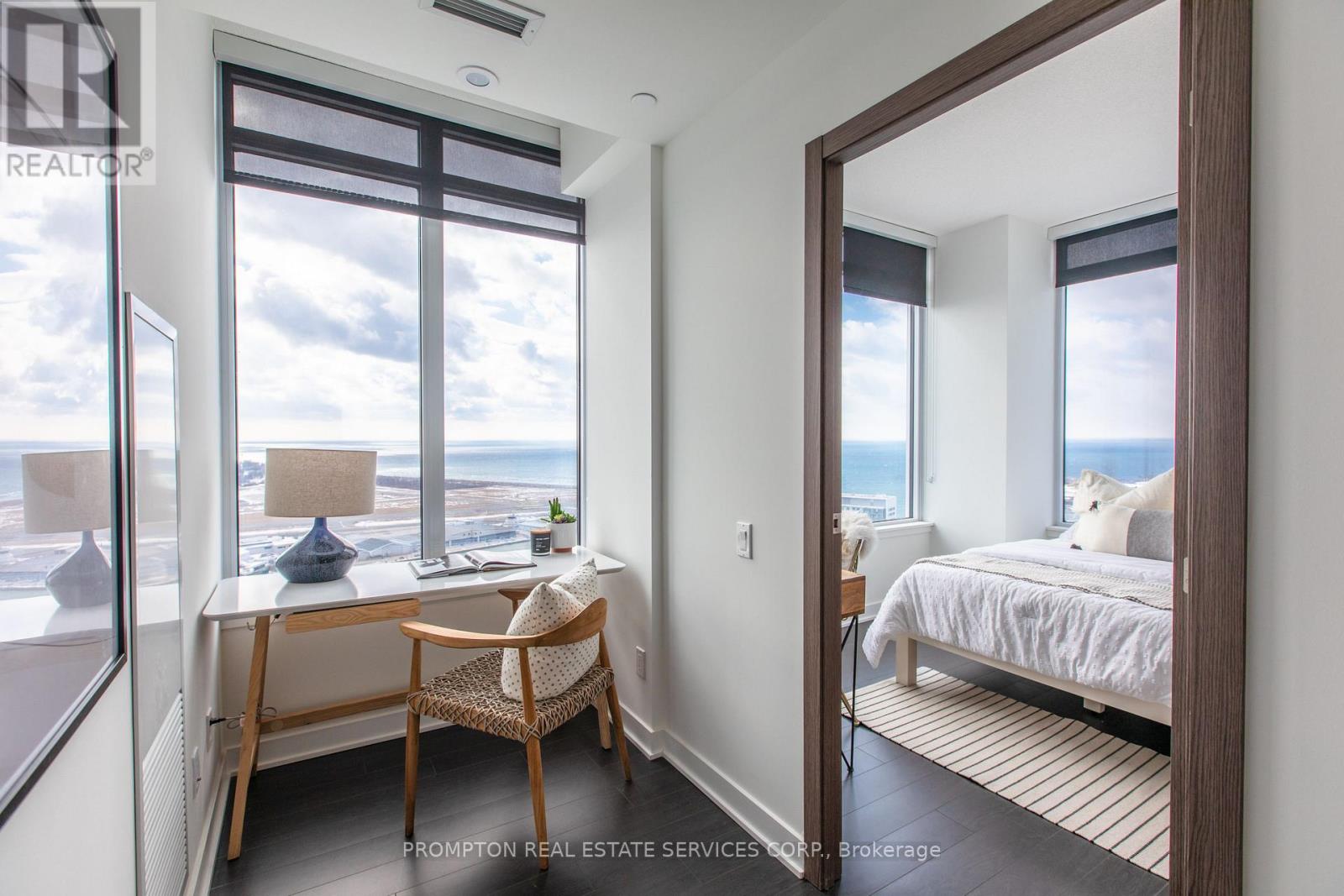 2502 - 17 Bathurst Street, Toronto, Ontario  M5V 1A5 - Photo 7 - C14091330