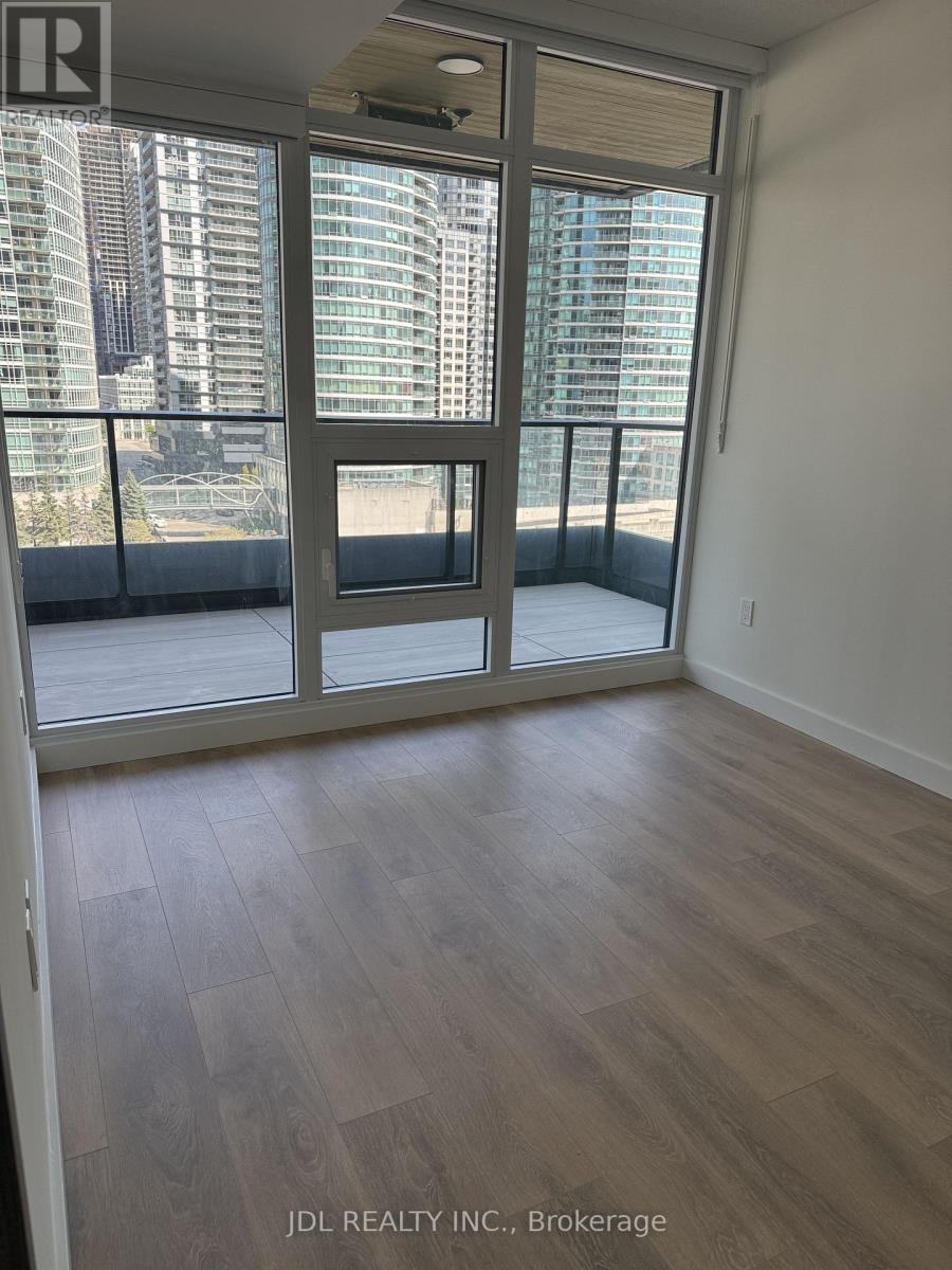 702 - 1 Concord Cityplace Way, Toronto, Ontario  M5V 0X3 - Photo 6 - C14091340