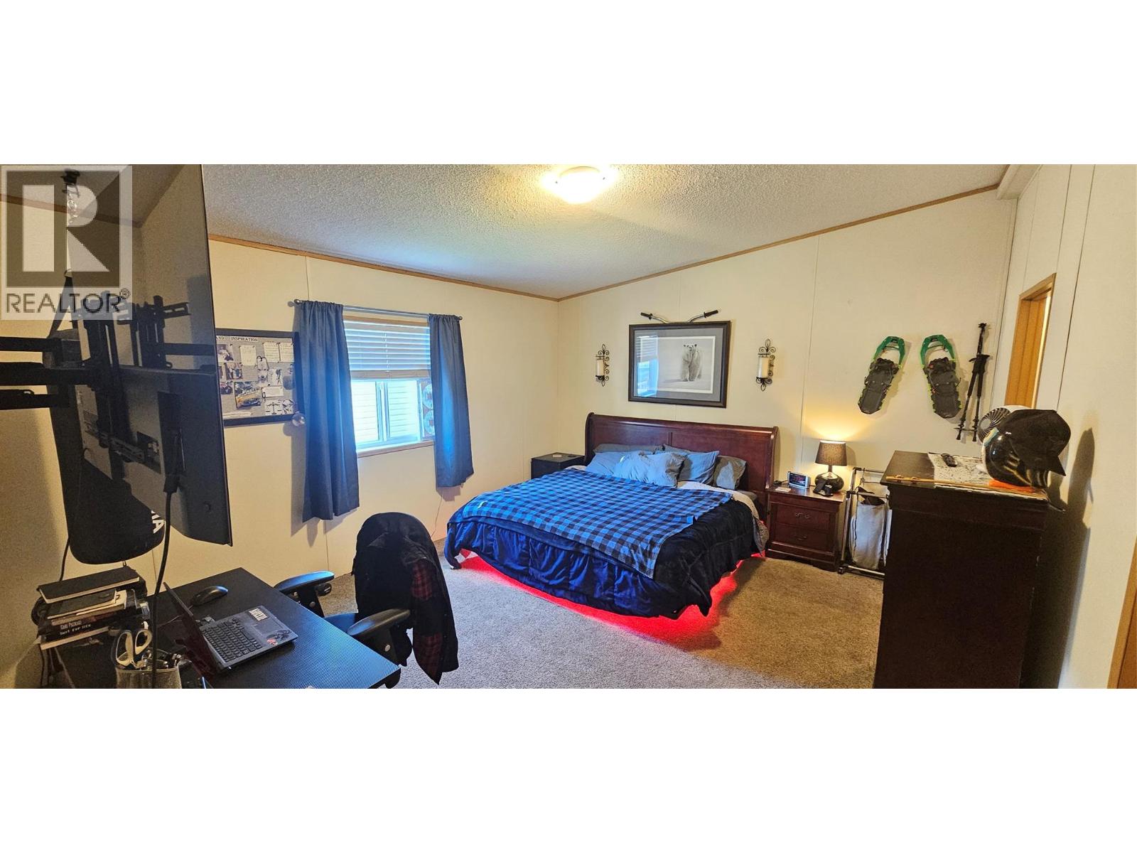 48 Wilderness Heights Drive, Elkford, British Columbia  V0B 1H0 - Photo 13 - 10402459