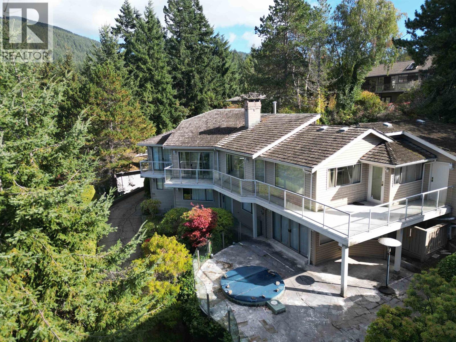 4764 Woodburn Road, West Vancouver, British Columbia  V7S 3B2 - Photo 5 - R3174334