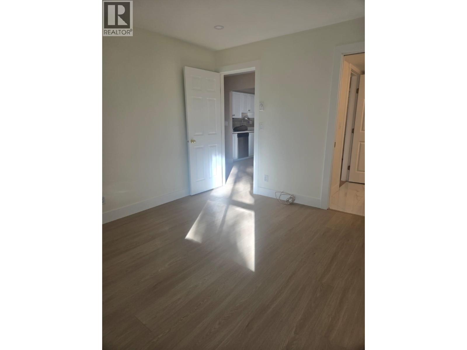 107 515 Whiting Way, Coquitlam, British Columbia  V3J 7W9 - Photo 3 - R3135332