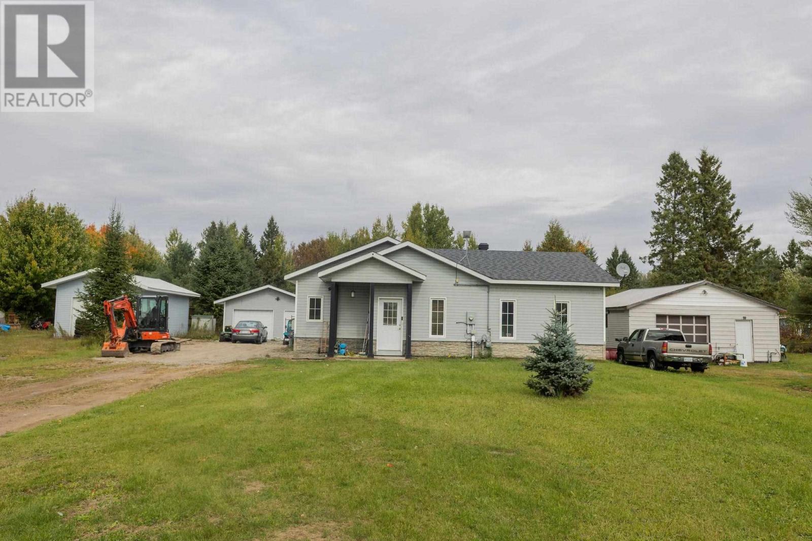 100 Bay ST, Echo Bay, Ontario