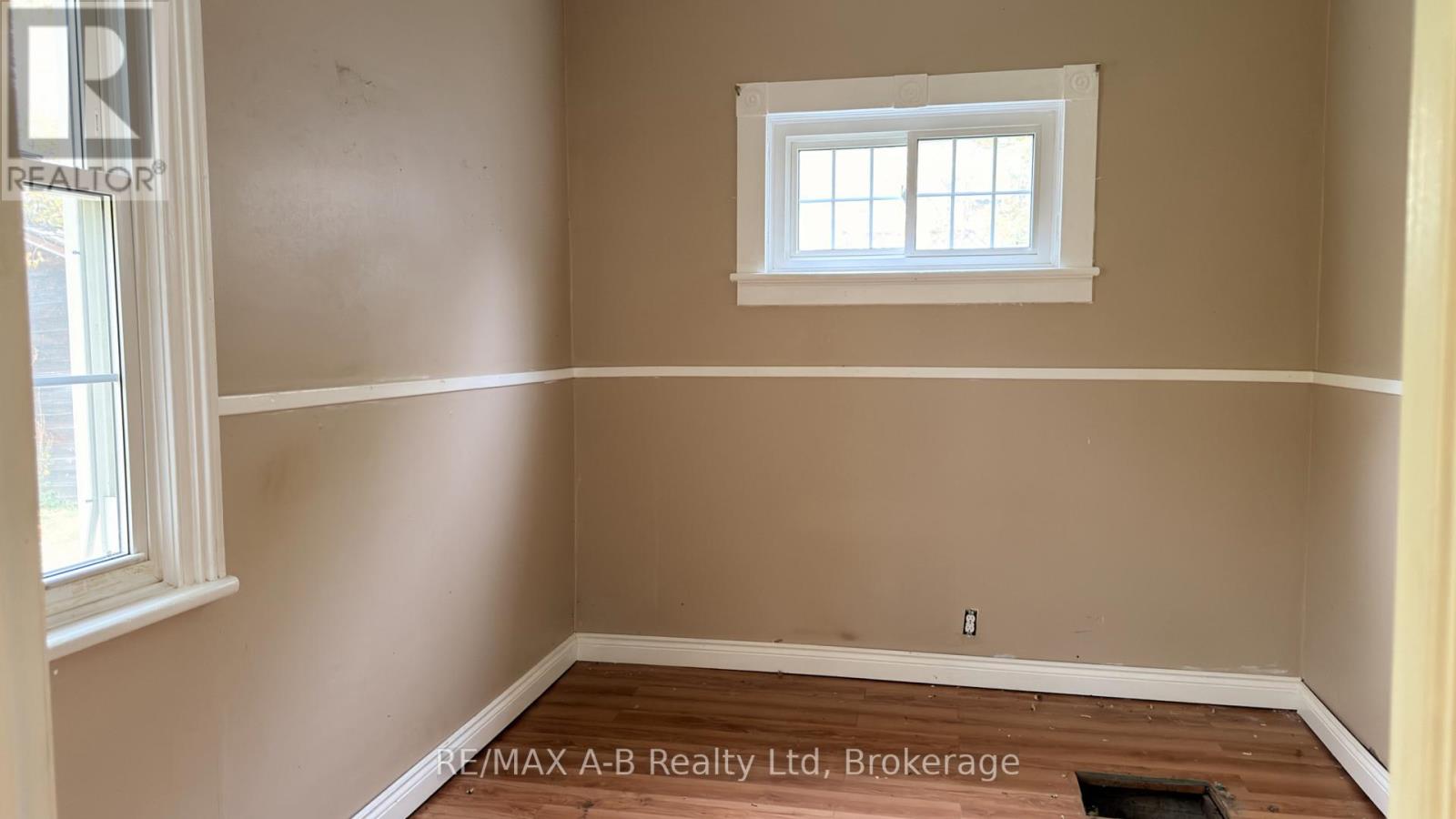 21 Henry Street, Cambridge, Ontario  N1R 3V8 - Photo 19 - X14091368